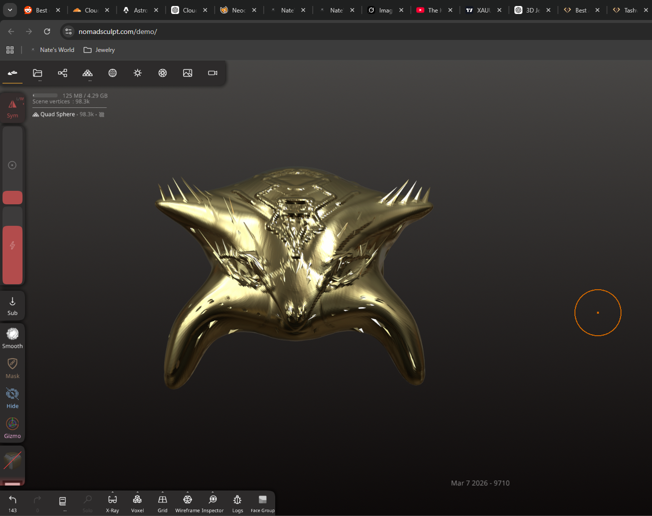 Gold alien Nate archive artwork